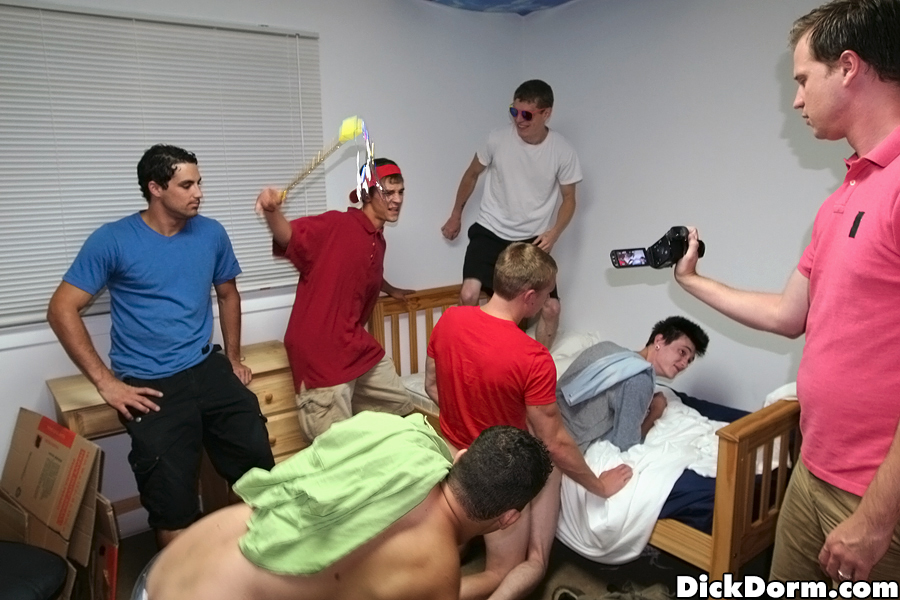 Dick Dorm - Official College Orgy Site